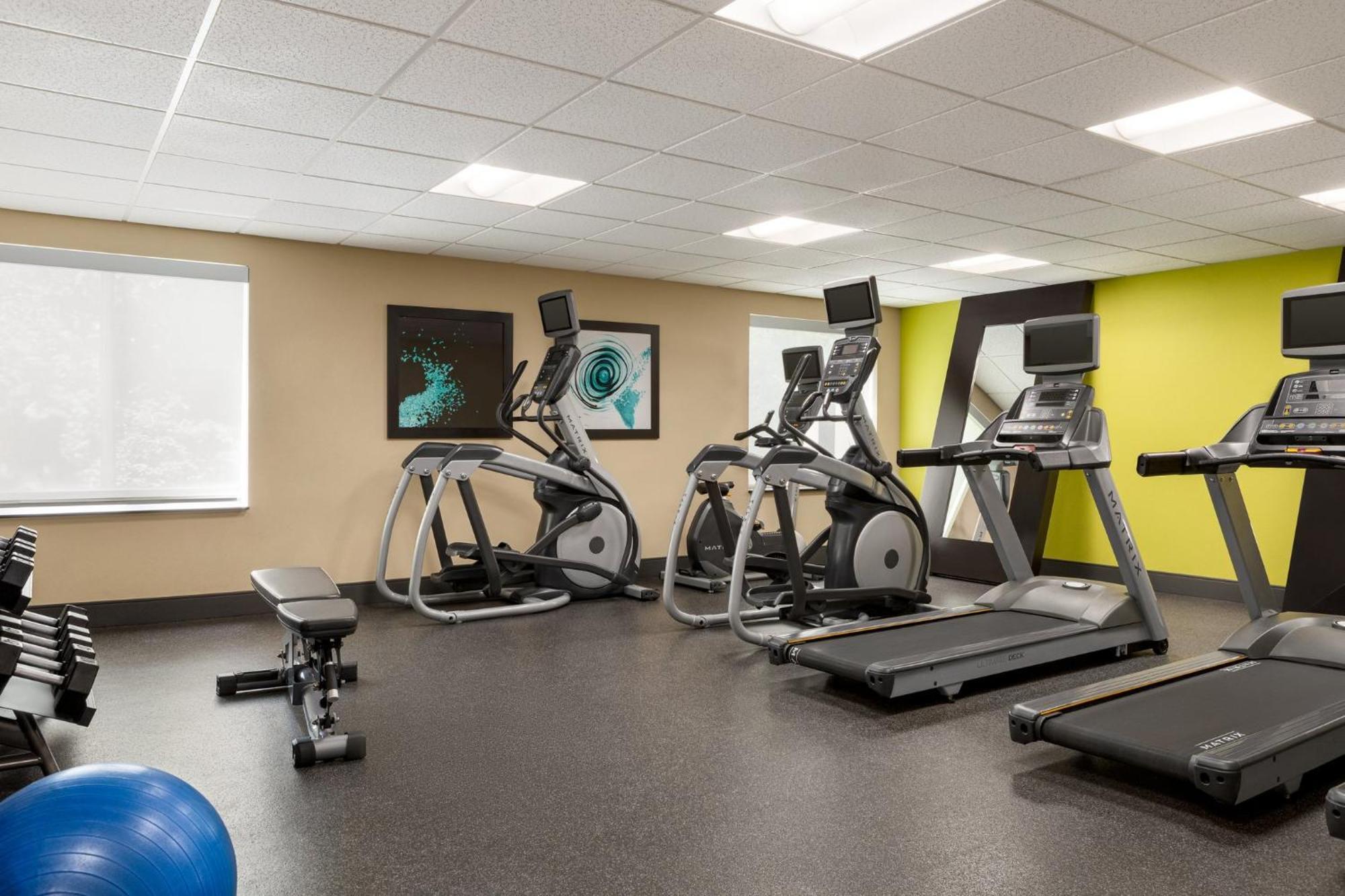 Holiday Inn Express & Suites Colorado Springs Central By Ihg Eksteriør billede
