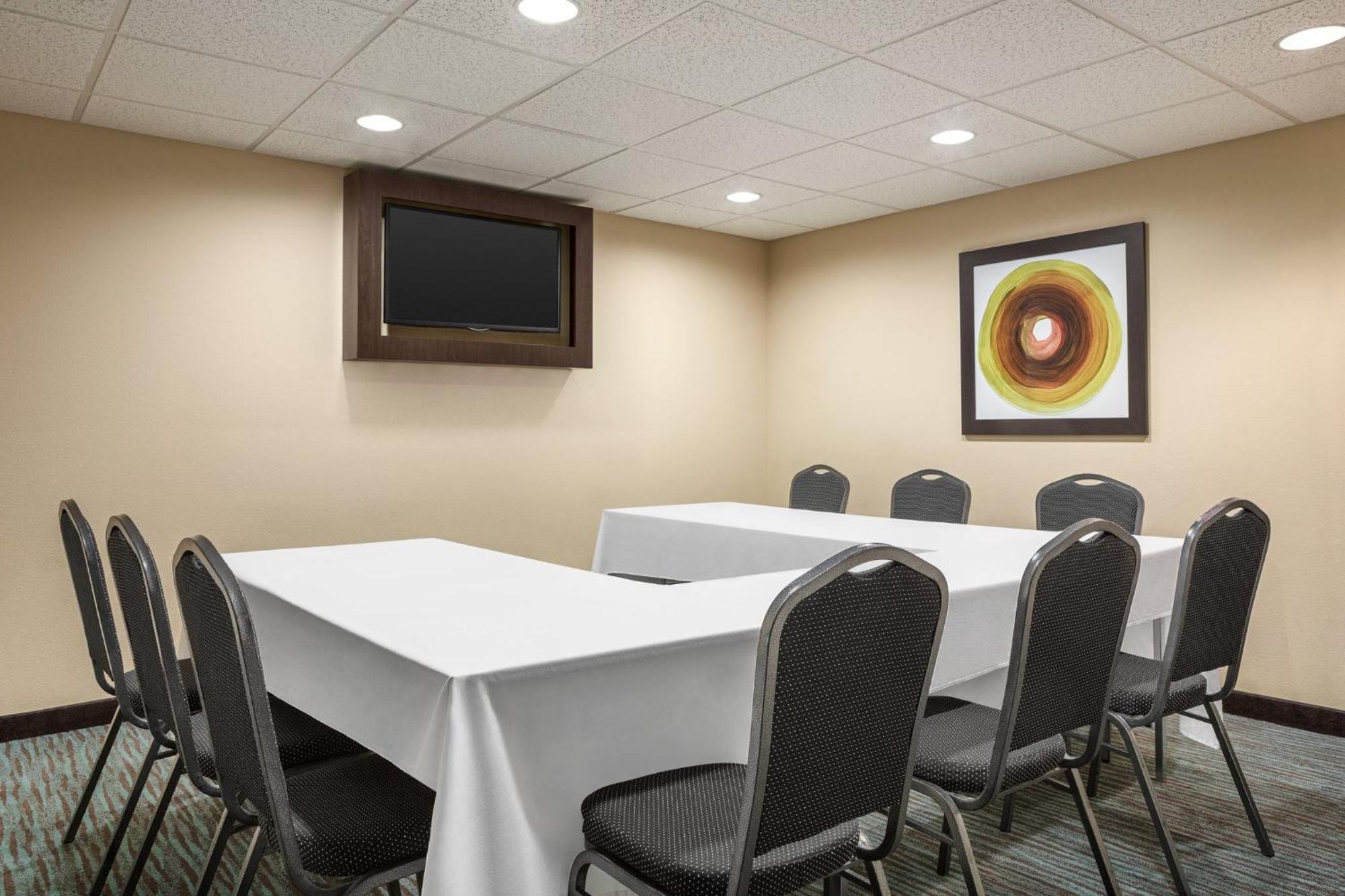 Holiday Inn Express & Suites Colorado Springs Central By Ihg Eksteriør billede