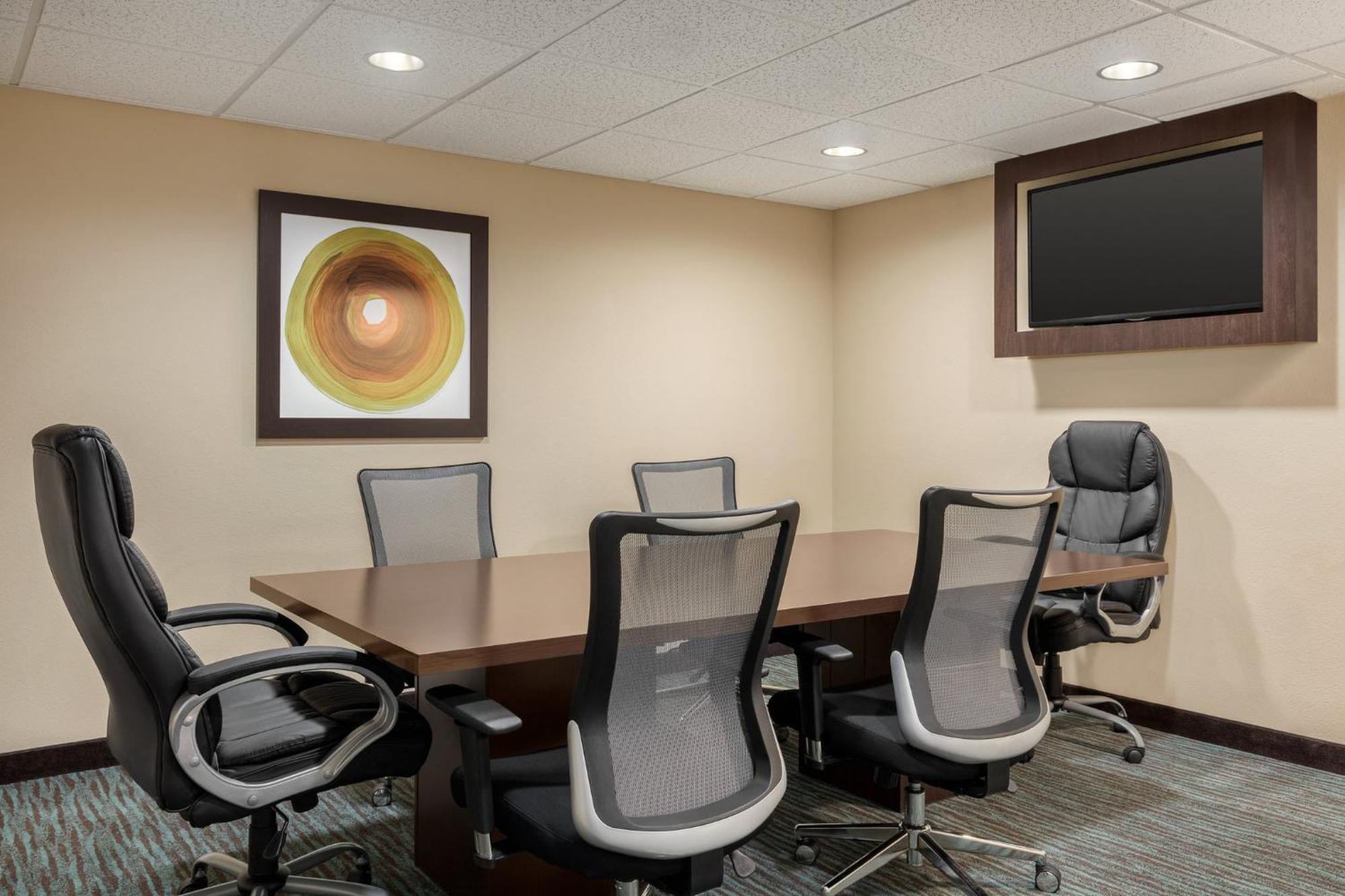 Holiday Inn Express & Suites Colorado Springs Central By Ihg Eksteriør billede